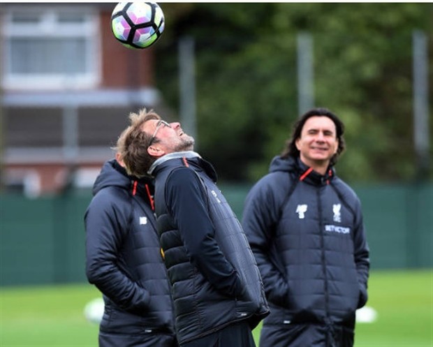 Buổi tập thiếu vắng ngôi sao của Liverpool - Bóng Đá