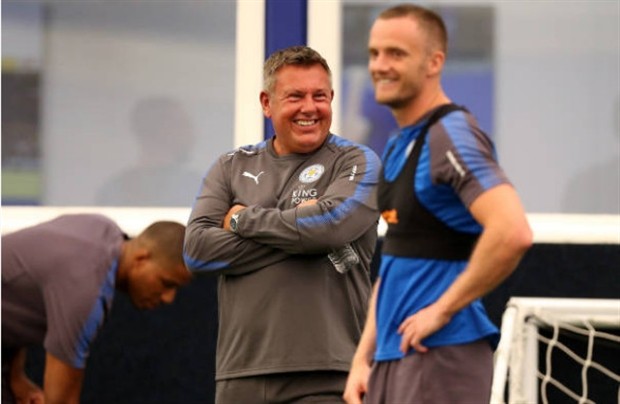  Buổi tập đầu tiên của Leicester, ấn tượng trợ lý 'xăm trổ' - Bóng Đá