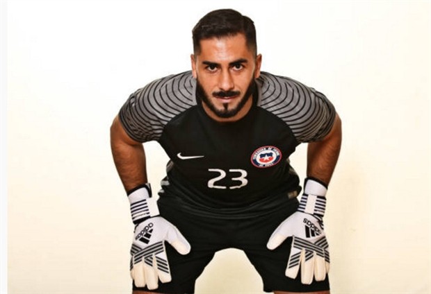 Vidal cực chất trong loạt ảnh chân dung của tuyển Chile - Bóng Đá