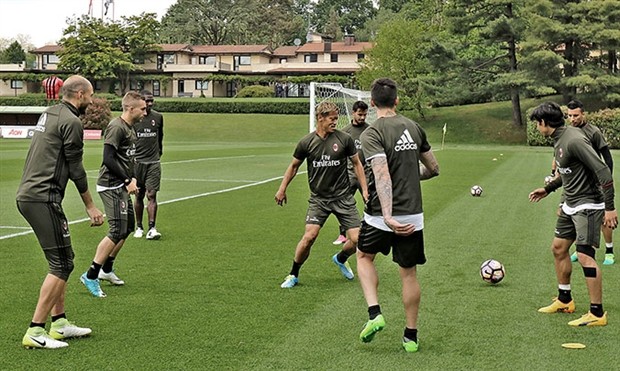 Đã 4 trận không thắng, Montella vẫn thoải mái đối diện với sếp lớn Milan - Bóng Đá