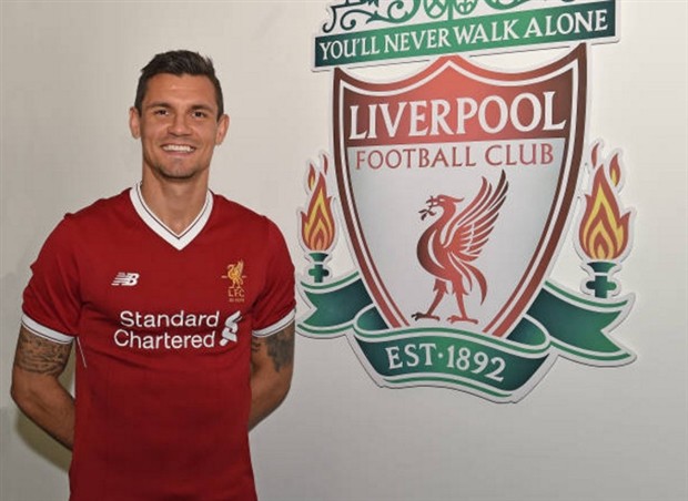 'Thảm họa' của các CĐV Liverpool e thẹn trong ngày gia hạn  - Bóng Đá
