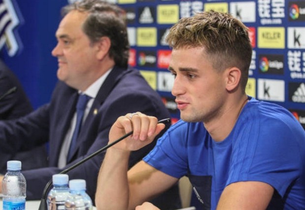 Januzaj ngượng ngùng trong ngày ra mắt Sociedad - Bóng Đá