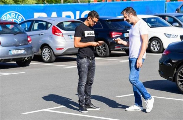 PSG hội quân, ngày hội khoe xe tại Paris - Bóng Đá