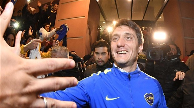 Hậu vô địch, dàn sao Boca Juniors rủ nhau đi nhát ma NHM - Bóng Đá