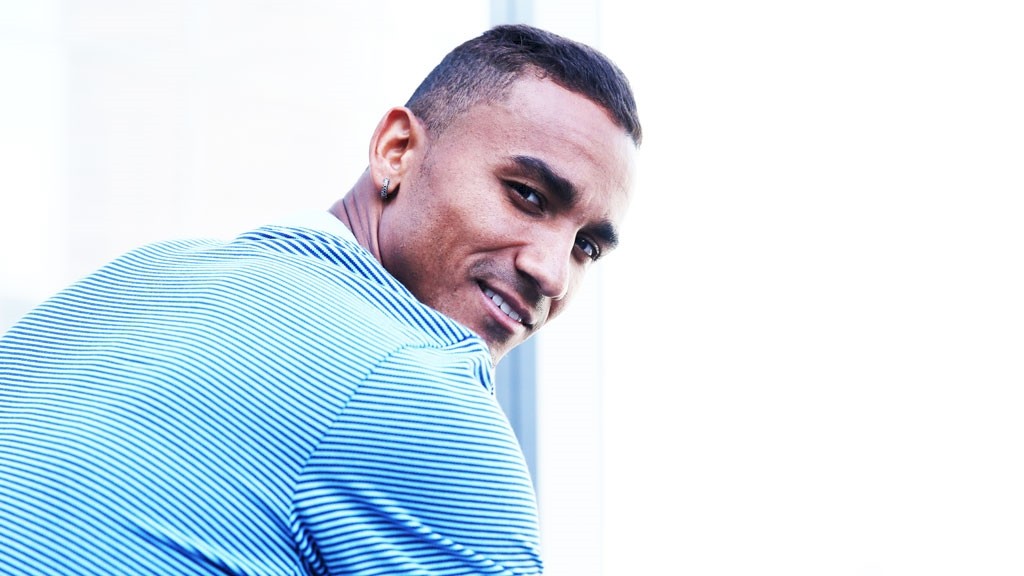 Danilo và những hình ảnh trong ngày đầu tiên gia nhập Man City - Bóng Đá
