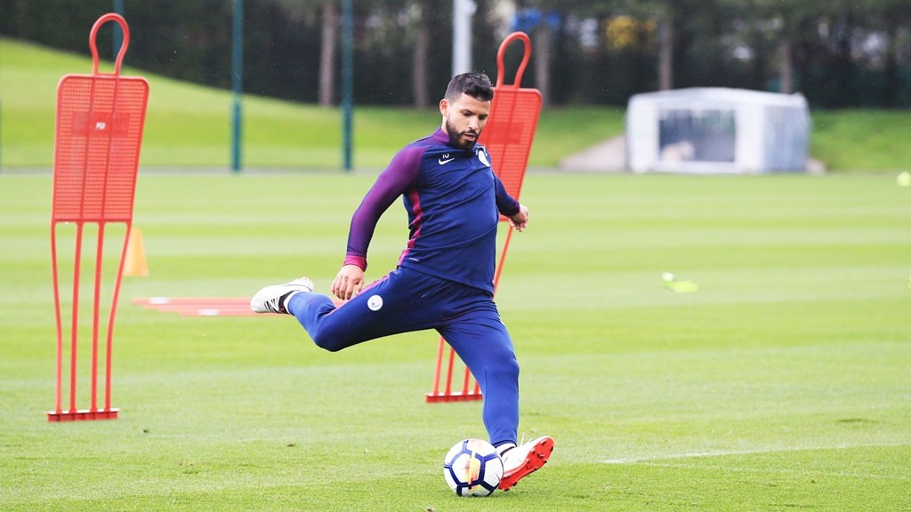 Ảnh tập man City - Bóng Đá