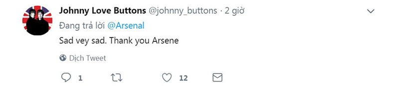 Khoảnh khắc HLV Wenger cúi chào CĐV Arsenal lần cuối gây xúc động - Bóng Đá