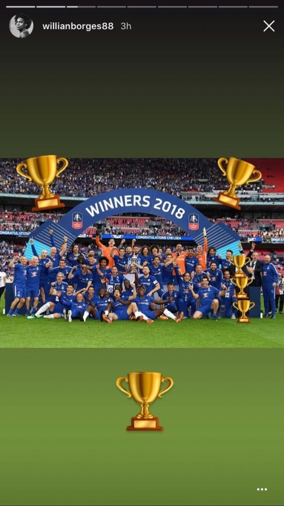 Fan Chelsea đòi tống khứ Wilian vì hành động thiếu tôn trọng Conte - Bóng Đá