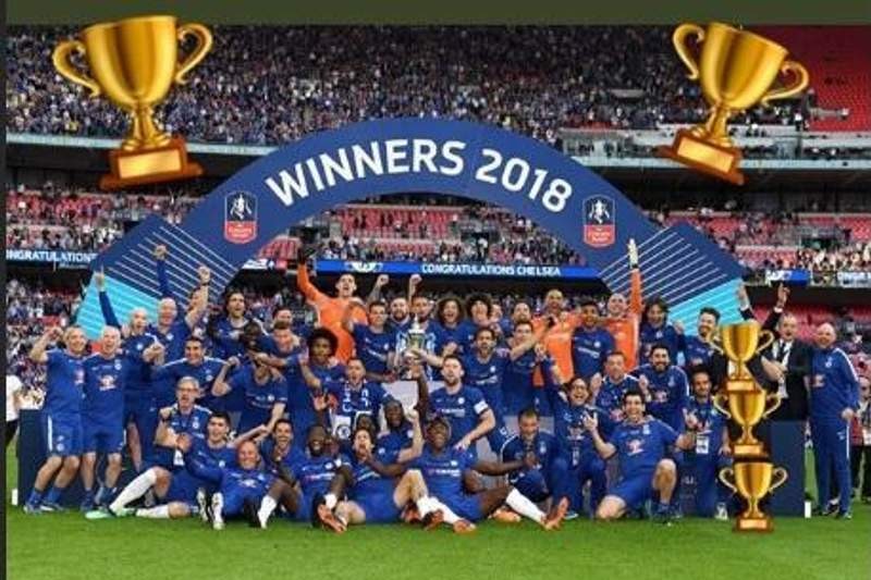 Willian nói xấu Conte, đổ tội cho con gái - Bóng Đá