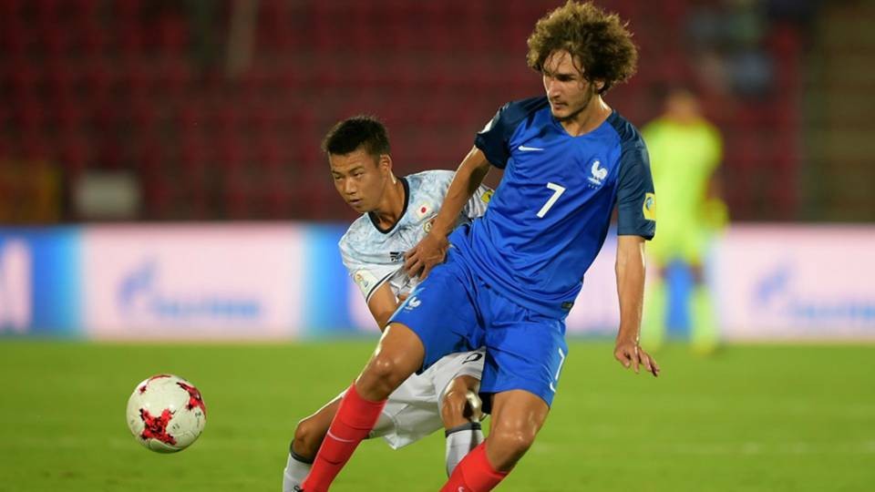 Yacine Adli ký hợp đồng chuyên nghiệp đầu tiên với PSG - Bóng Đá