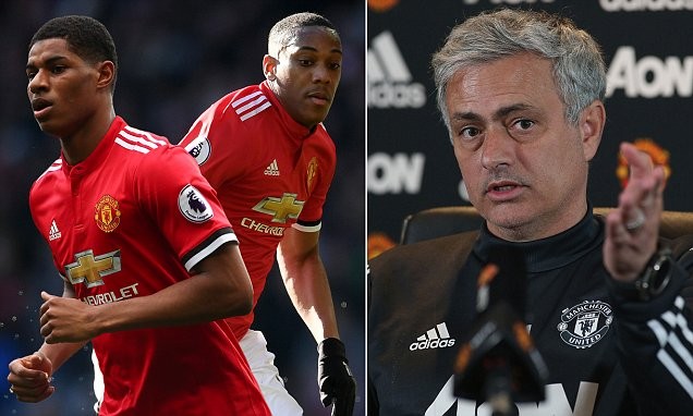 Đối thoại Jose Mourinho: Martial, Rashford dự bị có gì lạ? - Bóng Đá
