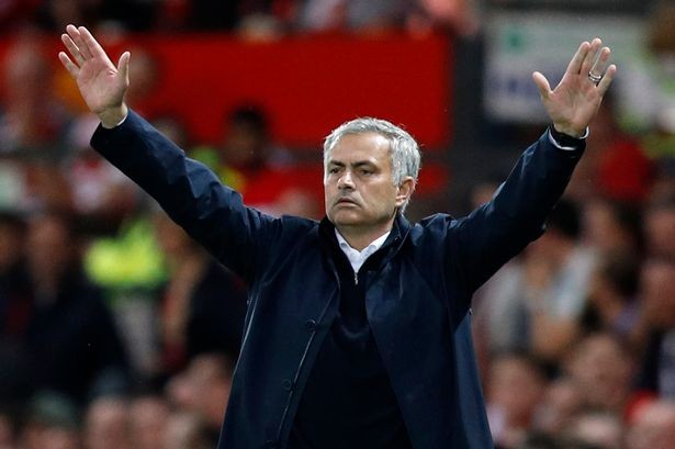 'Mourinho kém hơn Klopp, chi 200 triệu bảng chỉ giành vị trí thứ 6' - Bóng Đá