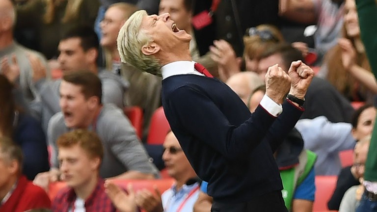 TIẾT LỘ: Lý do Wenger cho Arsenal đá 3-4-3 - Bóng Đá