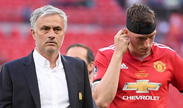 Thua Chelsea, 3 cầu thủ Man Utd nên bán luôn và ngay - Bóng Đá