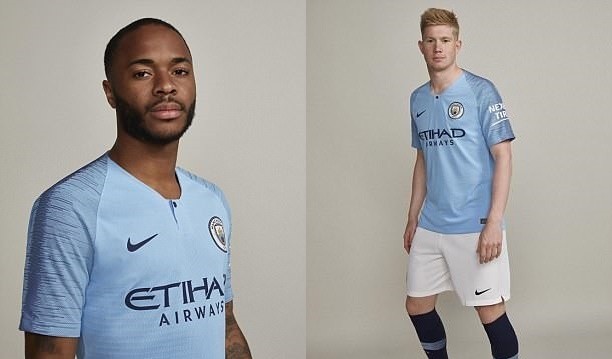 Vô địch Premier League, Man City thay áo mới - Bóng Đá