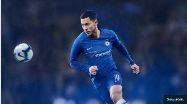 Chelsea tung áo đấu mới, CĐV tưởng trò đùa - Bóng Đá