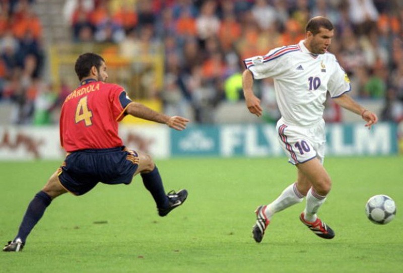 Những điểm tương đồng giữa Zidane và Pep Guardiola  - Bóng Đá