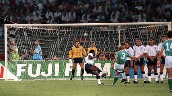 5 'ông già gân' thi đấu tại World Cup - Bóng Đá