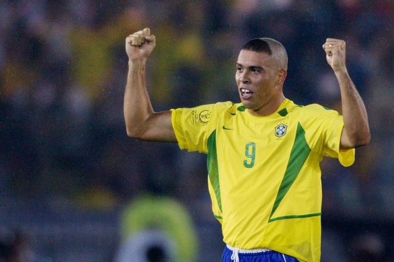 NÓNG: Ronaldo nhập viện khẩn cấp - Bóng Đá