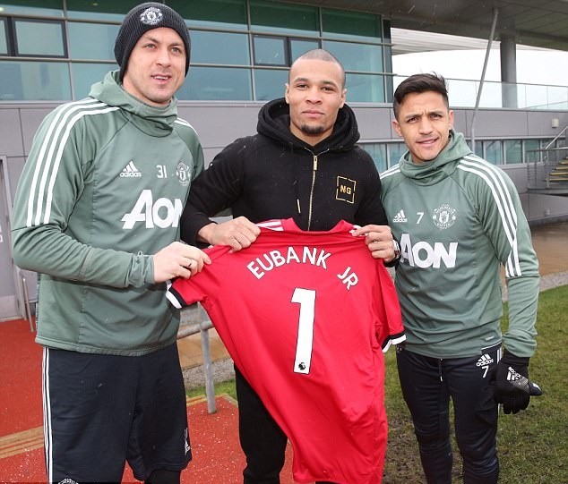 Chris Eubank Jr đến thăm man utd - Bóng Đá