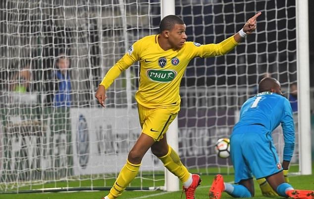 PSG hủy diệt Rennes bằng 3 cú đúp - Bóng Đá
