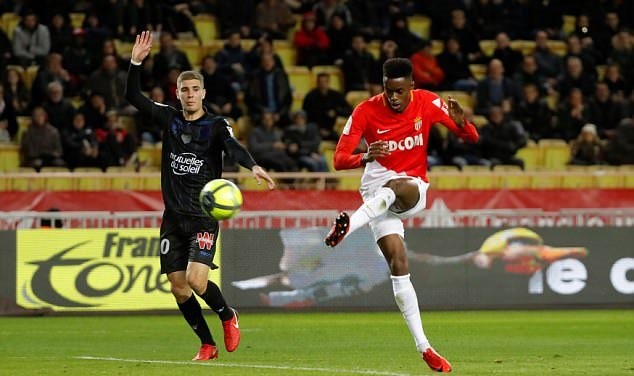 Monaco 2-2 Nice: Balotelli gọi, Falcao trả lời - Bóng Đá