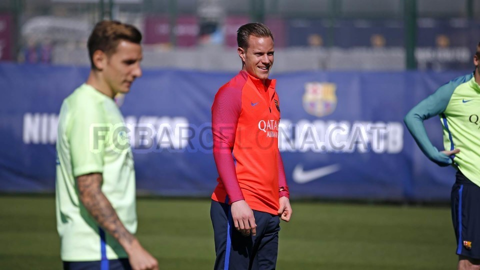 barca tập luyện - Bóng Đá
