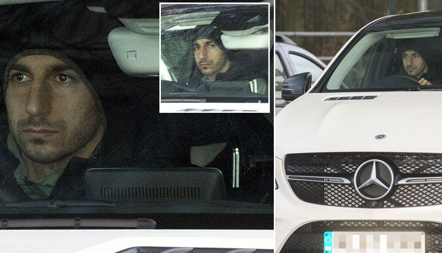 Mkhitaryan rầu rĩ đến sân tập - Bóng Đá