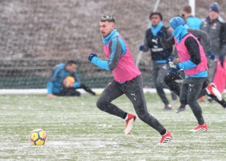 Sợ Wenger nhận 