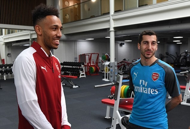 Pierre-Emerick Aubameyang and Henrikh Mkhitaryan - Bóng Đá
