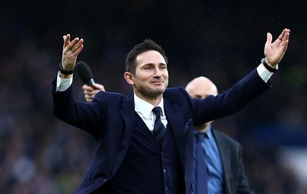 Chelsea hút chết nếu không được Cahill giải cứu - Bóng Đá