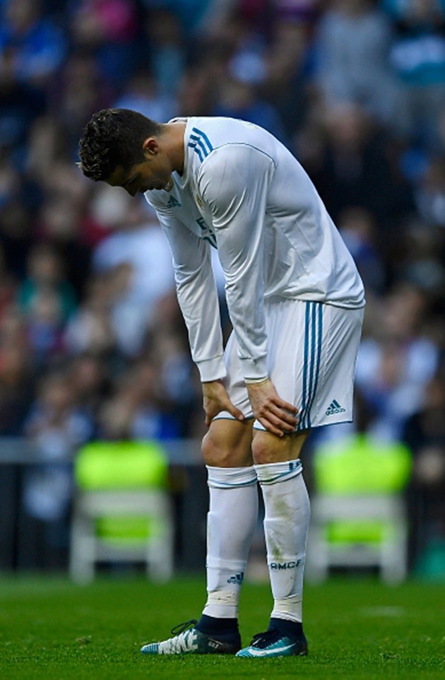 Để lập cú đúp, Ronaldo phải trả giá cực đắt - Bóng Đá