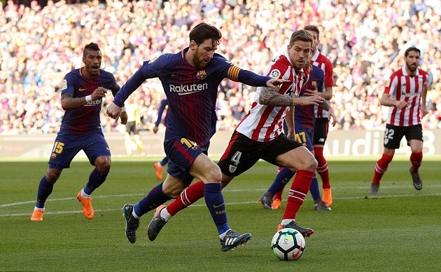 Hậu vệ Bilbao chao đảo vì 
