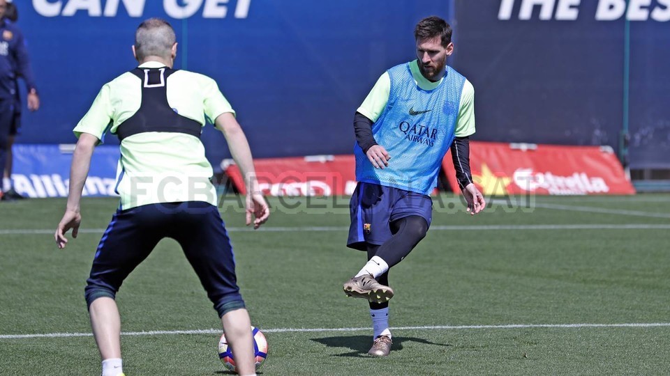 barca tập luyện - Bóng Đá
