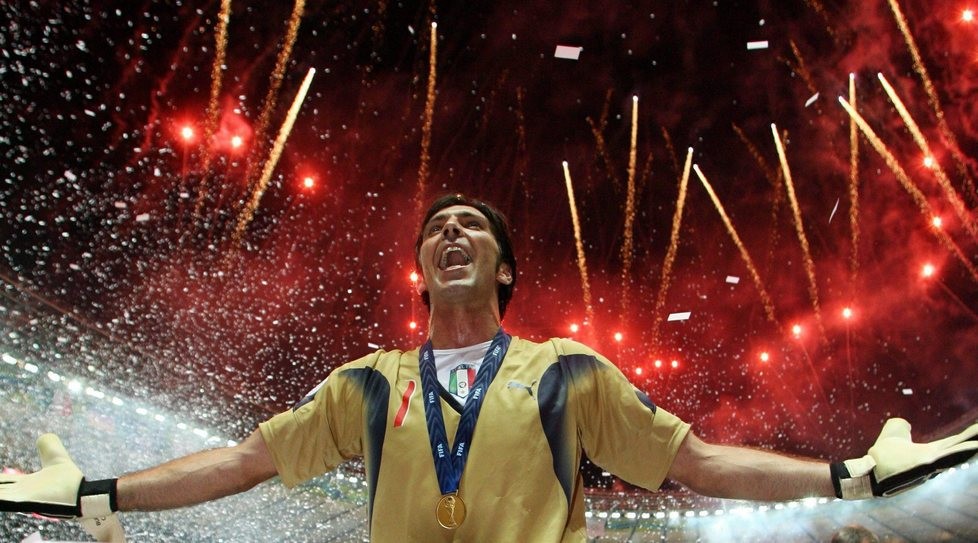 10 câu nói 'chuẩn không cần chỉnh' của thủ thành Buffon - Bóng Đá