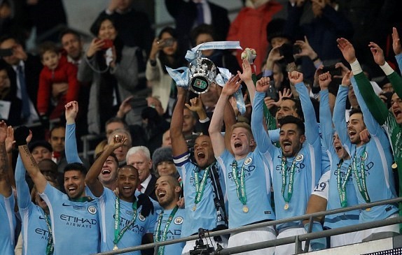 Điểm tin sáng 01/03: Premier League vẫn là ưu tiên số 1 của Man City, Van Gaal vẫn cay cú Luca Toni - Bóng Đá