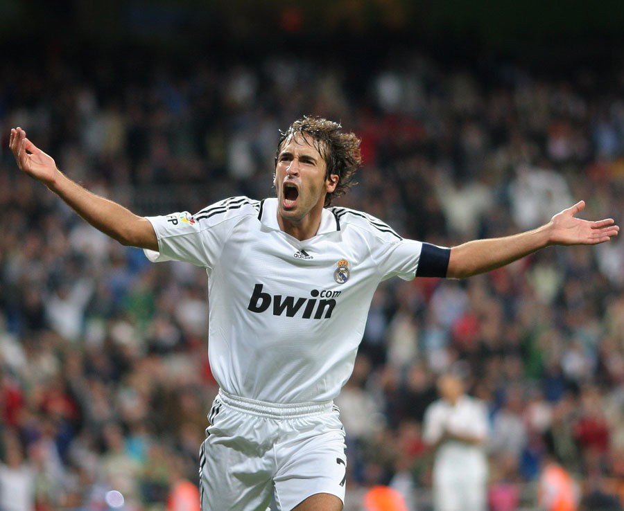 Sự lựa chọn của chuyên gia: Đội hình vĩ đại nhất Real Madrid - Bóng Đá