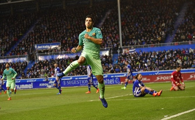 TRỰC TIẾP Alaves 0-2 Barcelona (HT): Bàn thắng dồn dập - Bóng Đá