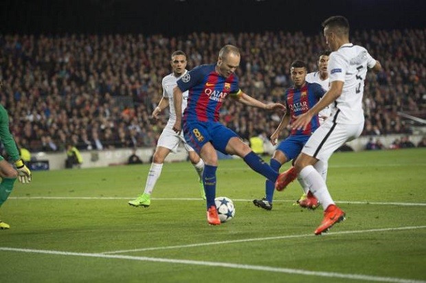 Iniesta từ chối 35 triệu của Trung Quốc - Bóng Đá