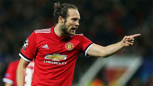 10 cầu thủ 'khóc ròng' vì sắp bị Mourinho tống ra đường - Bóng Đá