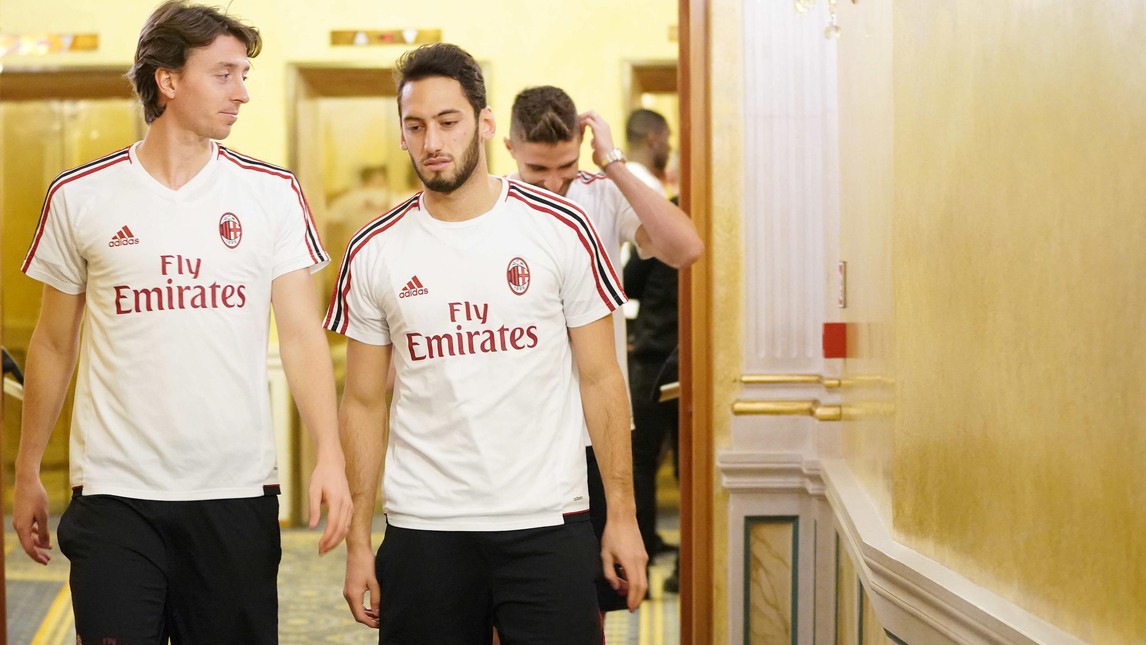 Thắng Roma, Gattuso tổ chức sinh nhật độc lạ cho trò cưng - Bóng Đá