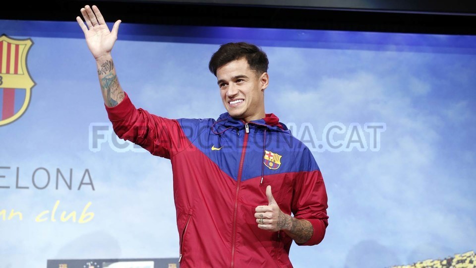 Coutinho họp báo ra mắt Barca - Bóng Đá