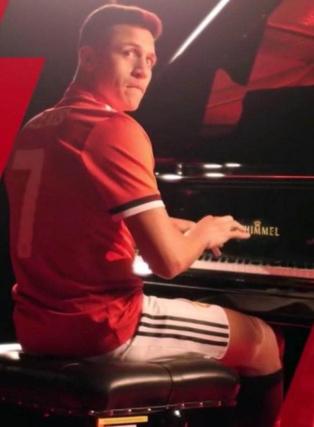 Cận cảnh căn hộ sang chảnh của Alexis Sanchez ở Manchester - Bóng Đá