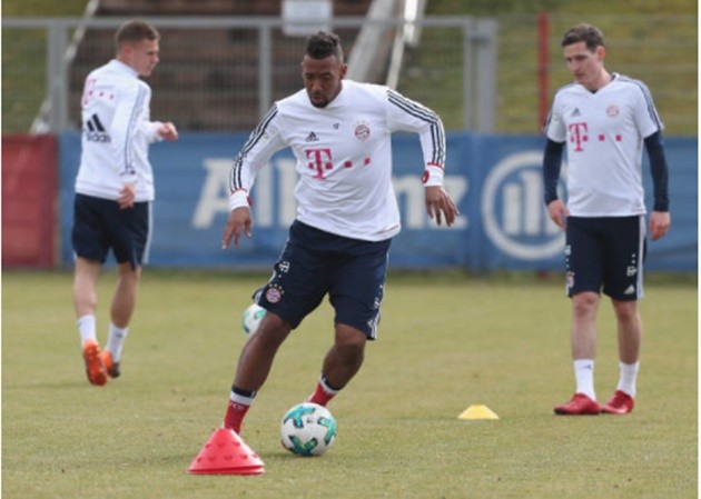 Juan Bernat được Jupp Heynckes uốn nắn từng chút một - Bóng Đá