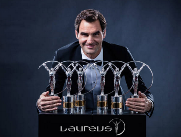 Ngày bóng đá 'ngả rạp' dưới chân Federer - Bóng Đá