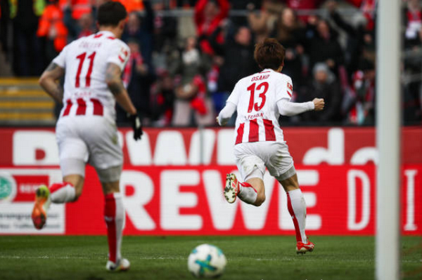 Thua sốc đội bét bảng, Leverkusen bị đá khỏi top 4 - Bóng Đá