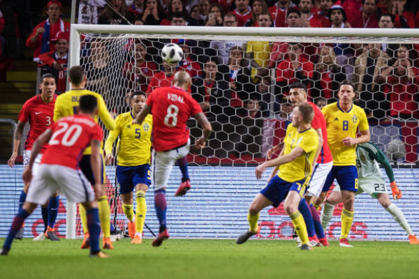 Lên tuyển, bom tấn Man United vẫn chưa hết 'đen' - Bóng Đá