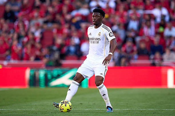 Tchouameni có thể bật bãi khỏi Bernabeu. 