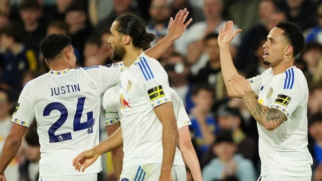 Leeds giành 3 điểm thuyết phục.