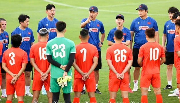 Đội tuyển Việt Nam và bài toán phân phối điểm rơi hợp lý.